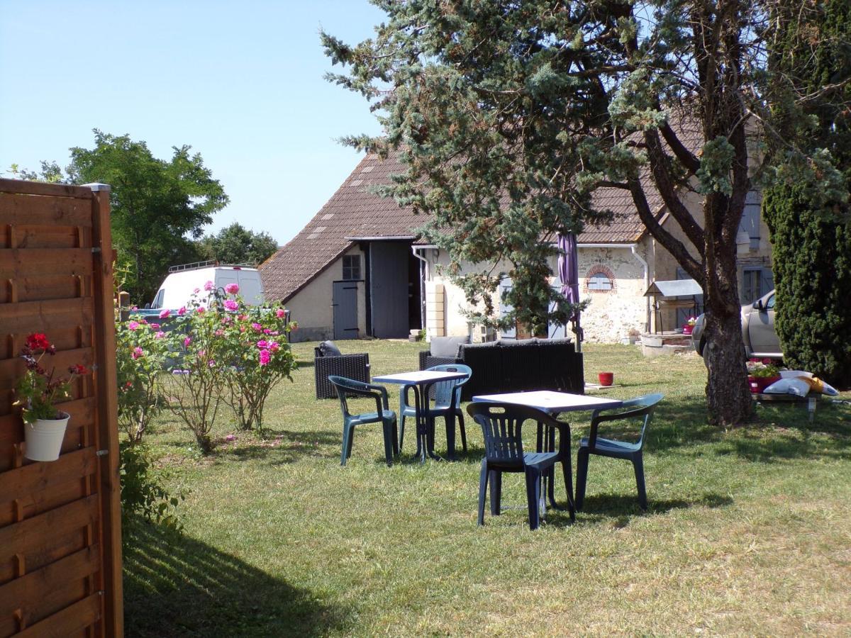A La Belle Etoile Bed & Breakfast Mery-sur-Cher Exterior photo