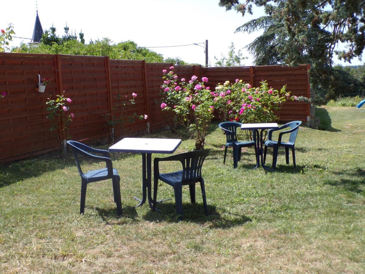 A La Belle Etoile Bed & Breakfast Mery-sur-Cher Exterior photo