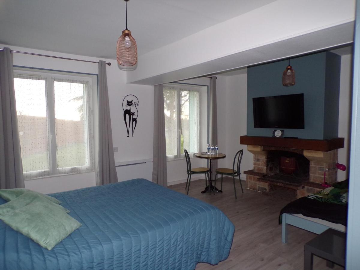 A La Belle Etoile Bed & Breakfast Mery-sur-Cher Exterior photo